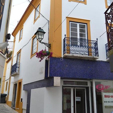 Apartamento Casa Do Centro Abrantes Exterior foto